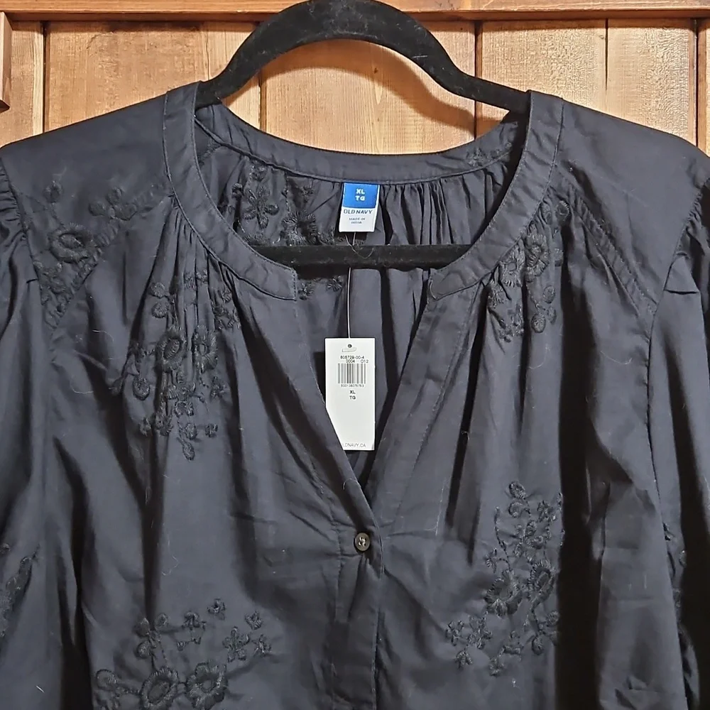 Old Navy Black Button Front Embroidered Cotton Blouse XL NWT - Picture 3 of 16